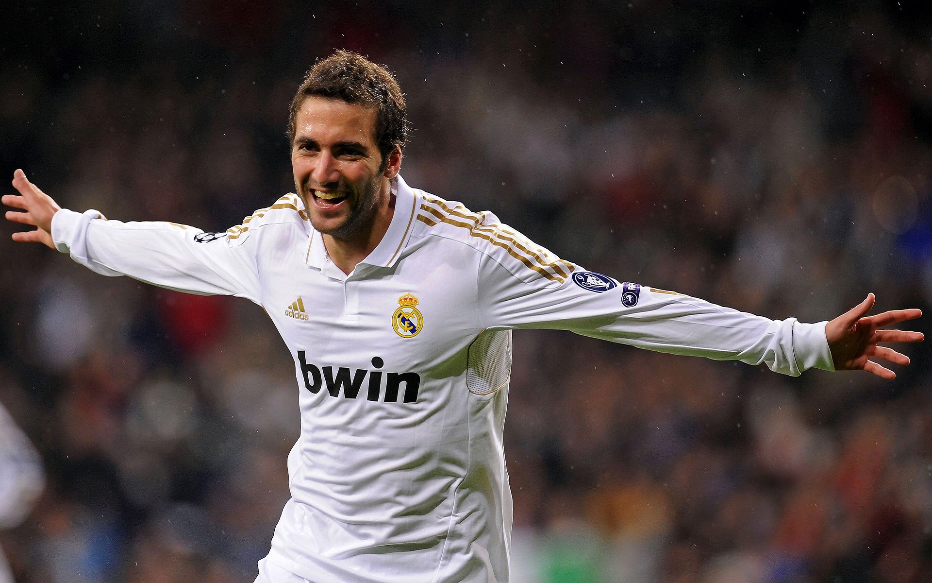 巴塞罗那前途光明！，蒂姆新星反败为胜表现突出热度持续攀升